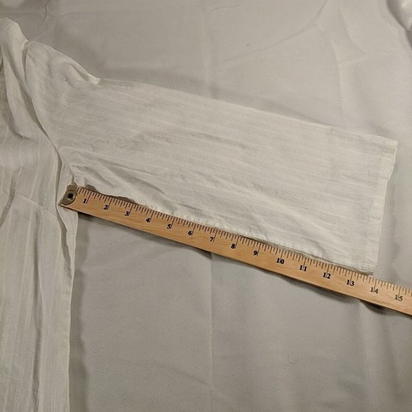 JH Collectibles Petite White Blouse Button-up Shirt V-neck 3/4 Sleeves Peasant M - Picture 11 of 12